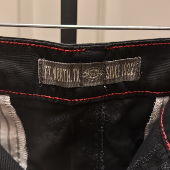 DICKIES Women's Relaxed Fit Straight Leg Cargo Pants - Picture 16 of 16